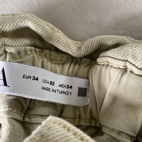 Zara jeans - Picture 3 of 3